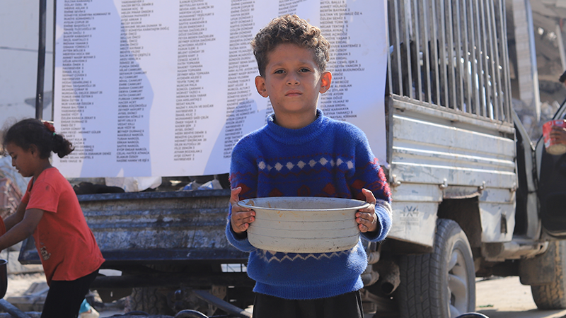 Mirac Kandili Gazze Sıcak Yemek Dağıtımı